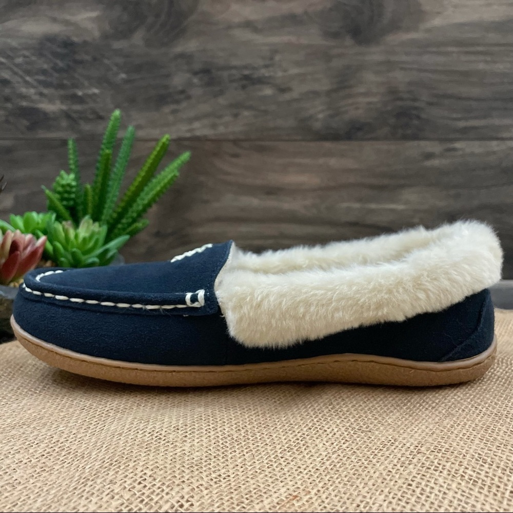 Clarks Faux Fur Moccasin Indoor Outdoor Slipper - Picture 6 of 11